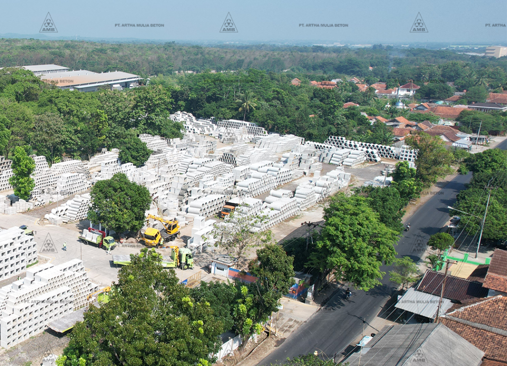 Area Stockpile Beton Precast PT Artha Mulia Beton