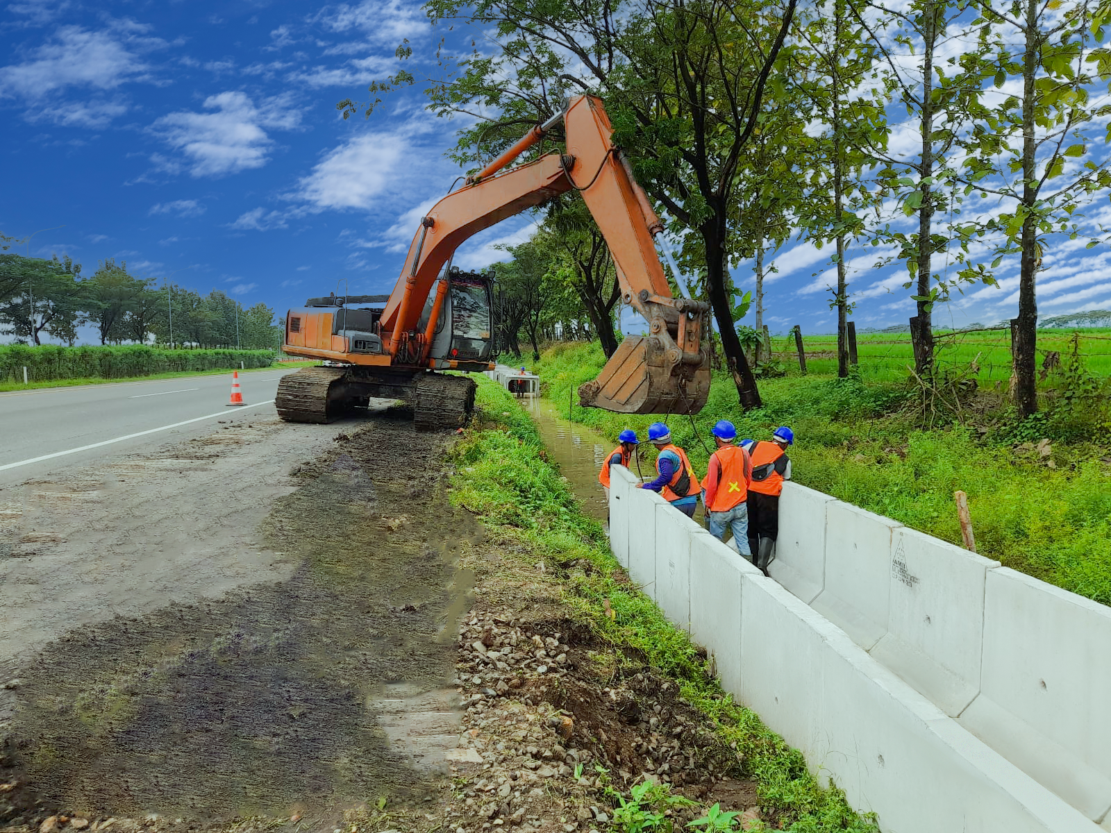 WhatsApp Image 2023-05-06 at 10.35.27